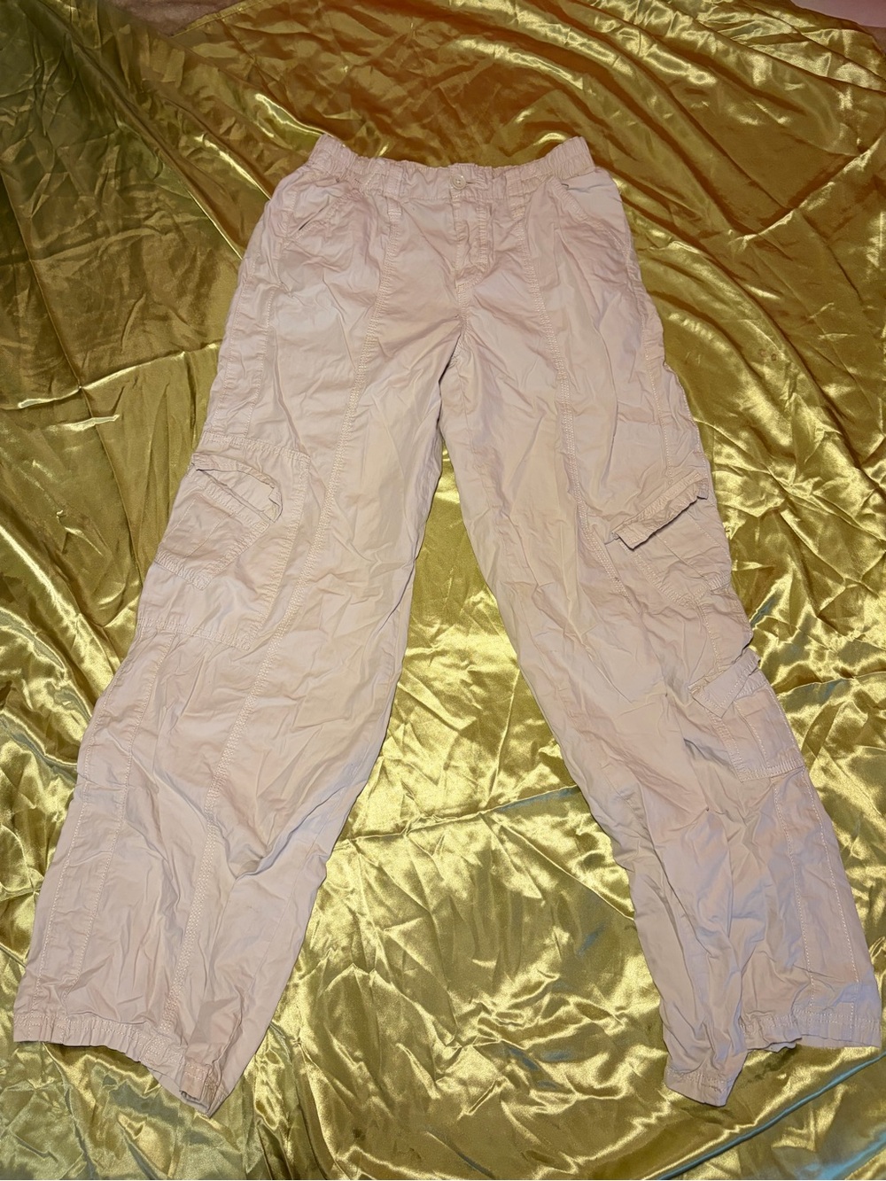Light Women's Cargo Pants - Casual Comfort